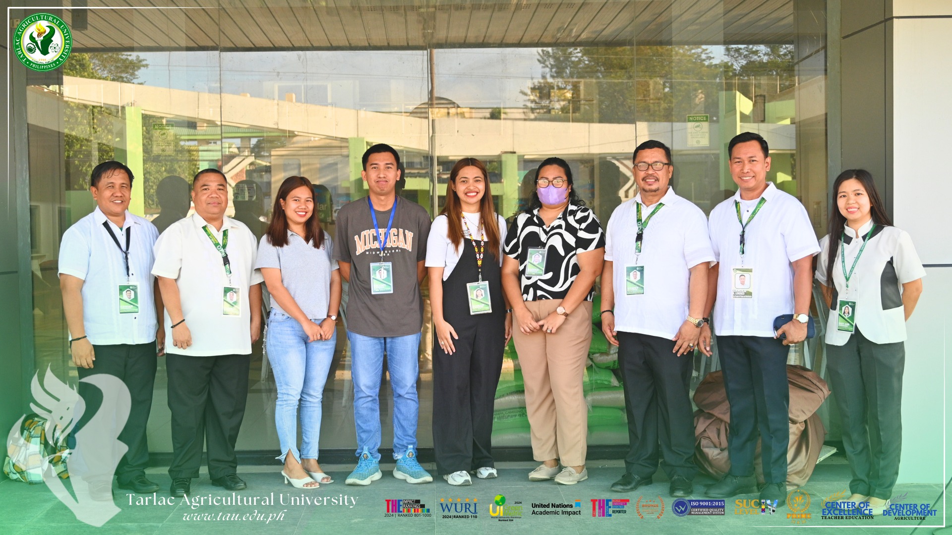 𝐂𝐀𝐏𝐓𝐔𝐑𝐄𝐃 𝐈𝐍 𝐋𝐄𝐍𝐒 | Bringing unity and patriotism, the Tarlac Agricultural University (TAU) community gathers in front of the Learning Resource Center (LRC) for its weekly flag-raising ceremony, 20 January